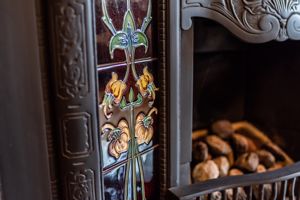 Photo 33- click for photo gallery